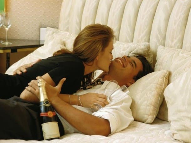 Pour-faire-l-amour-les-couples-ont-de-plus-en-plus-besoin-d-alcool