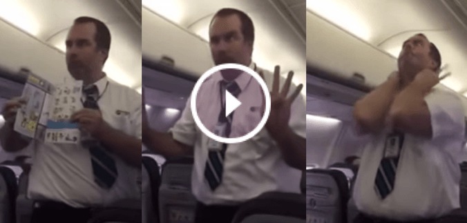 Ce steward sait parfaitement capter l'attention des passagers
lorsqu'il donne les consignes de sécurité dans l'avion