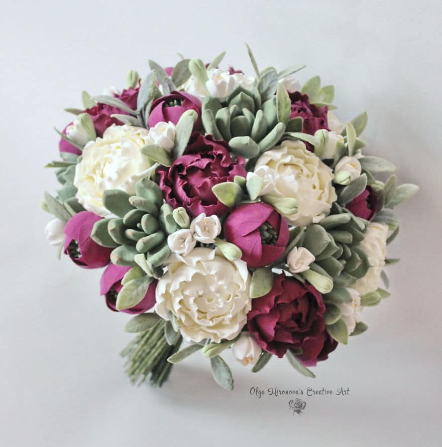 Ces bouquets de mariage artificiels sont tellement réussis qu'on croirait