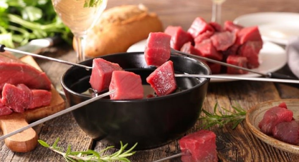 Fondue bourguignonne une recette conviviale et terriblement gourmande