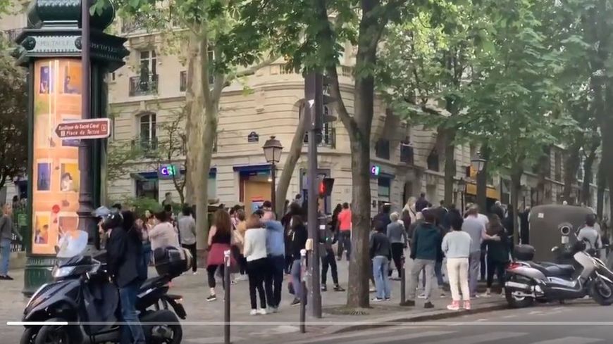 Rue Des Cloys Dans Le 18ème Arrondissement De Paris