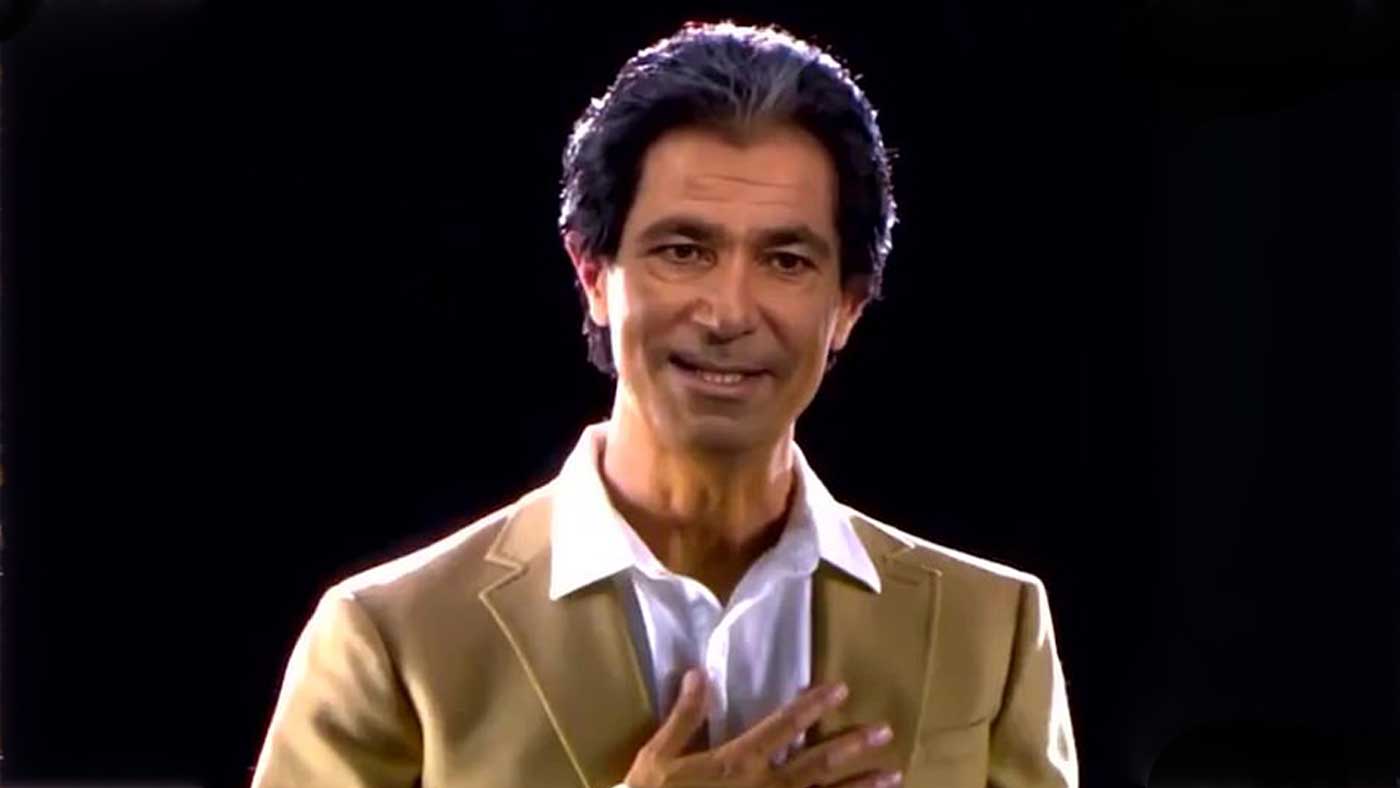 Kanye West ressuscite le père de Kim Kardashian d&rsquo;une manière très