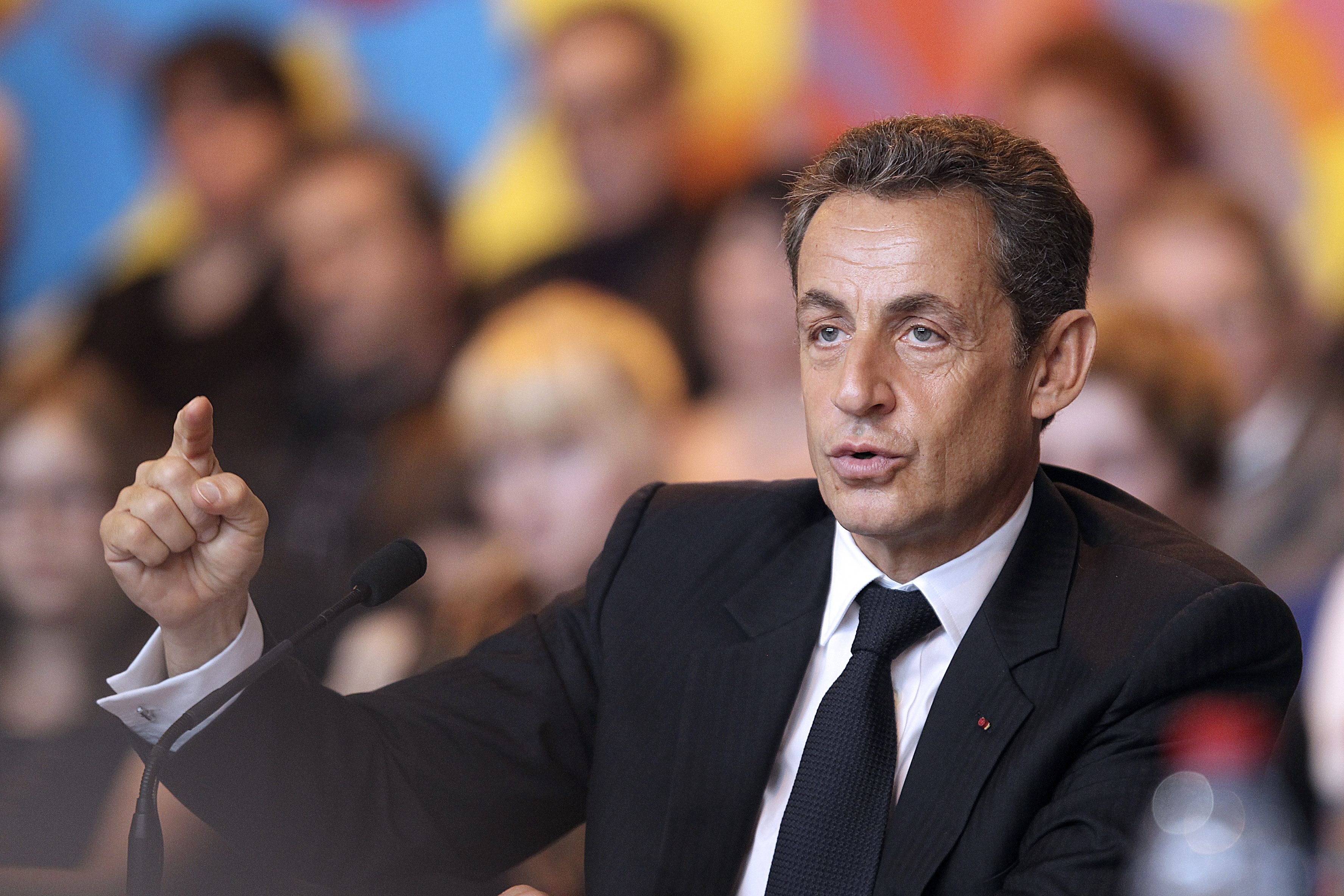 Саркози википедия. Николя Саркози. Николя Саркози министр внутренних дел. Саркази Николя Саркози.