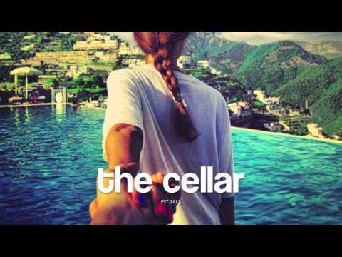 Murad Osmann dévoile enfin le visage de sa petite amie prise en photo de dos dans le monde entier