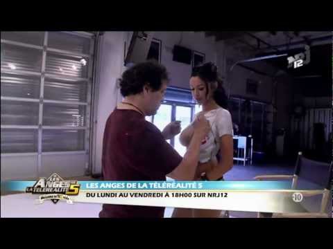 Nabilla : sa séance de body painting enflamme la toile