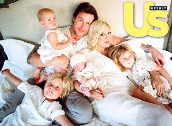 1350319003_tori-spelling-3