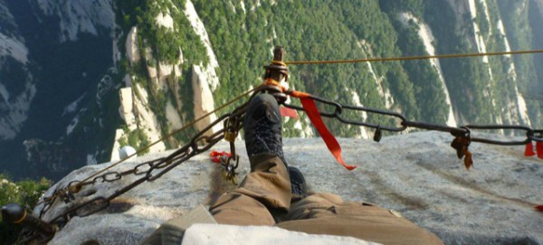 Via-ferrata-mort-Montagne-Hua-Shan