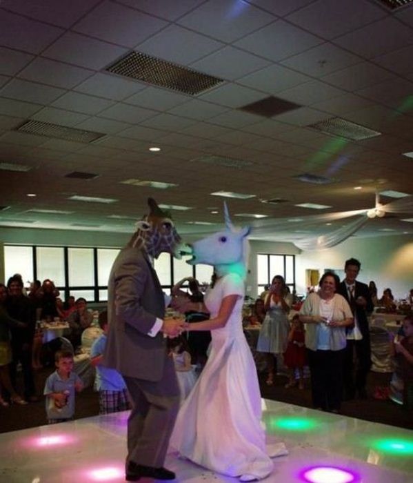 wedding_pictures_of_funny_and_awkward_moments_06