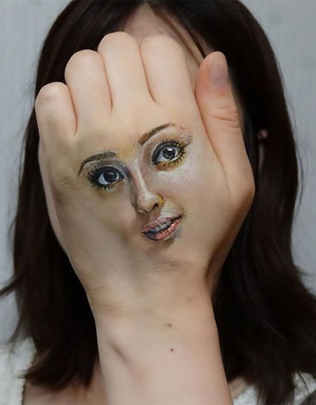 3D-Illusion-Art-Body-Paintings-by-Hikaru-Cho-HAnd-Face