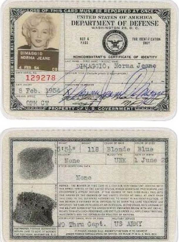 famous-passport-photos-10