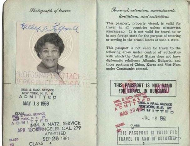 famous-passport-photos-3