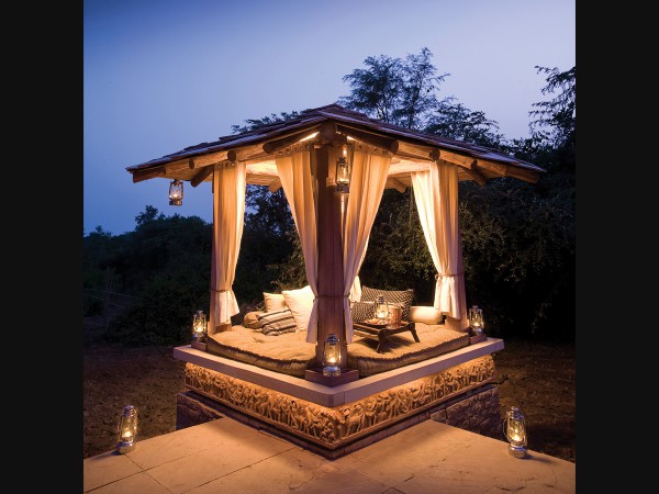 slide_305573_2628541_free