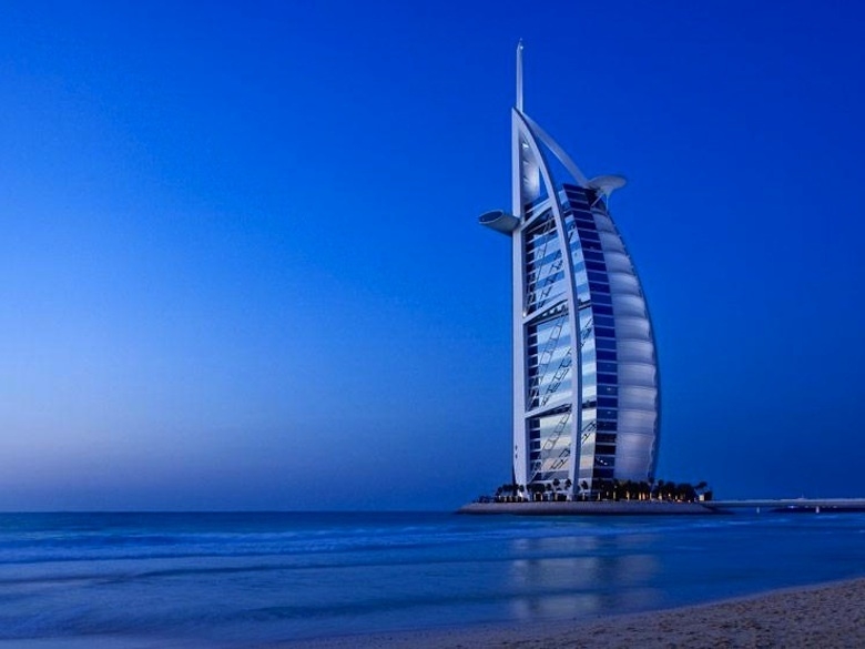 5.-Burj-Al-Arab-a-Dubai_exact780x585_l