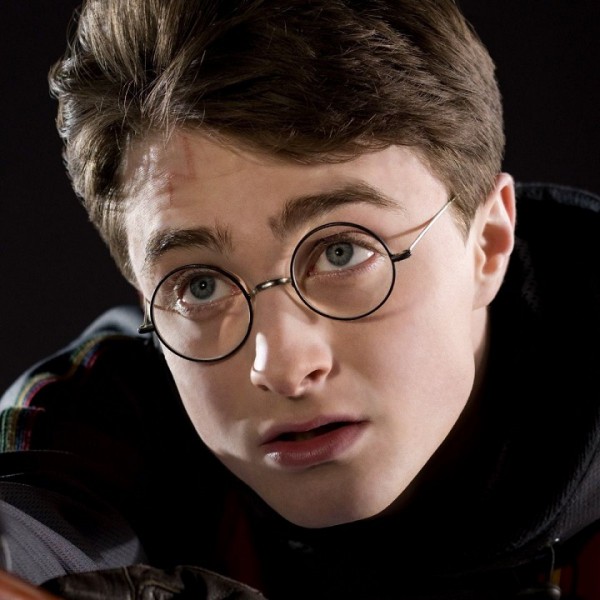 Harry-Potter-harry-potter-the-boy-who-lived-and-much-more-33972788-1200-1200