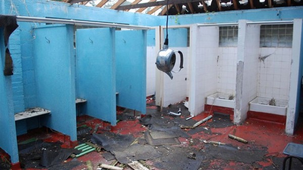 a-la-decouverte-des-asiles-abandonnes-les-plus-flippants-du-monde3