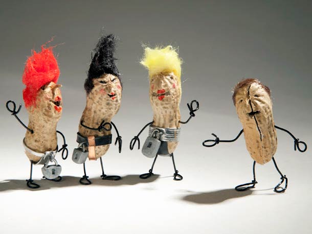 bent-objects-terry-border-Secret-Life-of-Objects-23