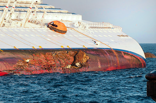 Costa_Concordia_Hull_Damage