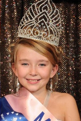 OCEANE SCHARRE MINI MISS 2011