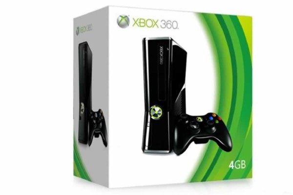 at-first-glance-this-xbox-game-console-looks-like-its-the-real-deal