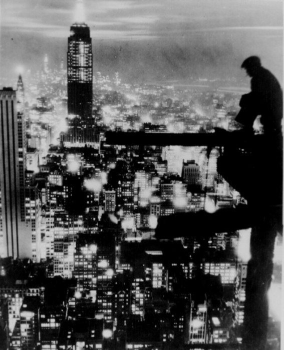 Builders-in-New-York-at-Insane-Heights-03-634x782