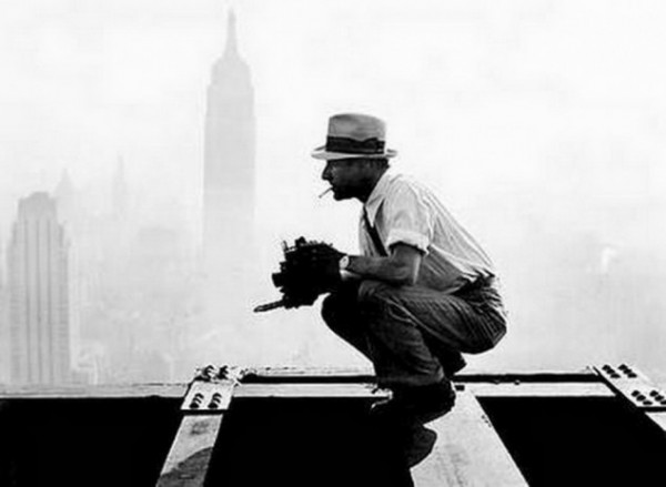 Builders-in-New-York-at-Insane-Heights-14-634x464