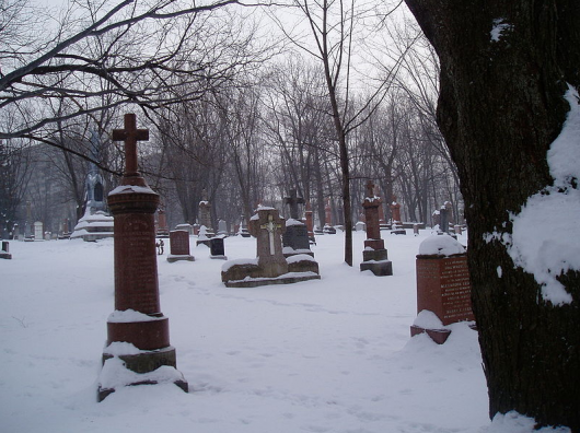 cimetière-canada-530x396