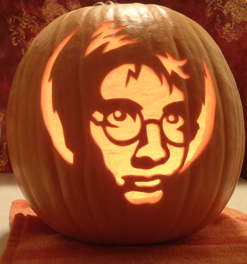 harry_potter_pumpkin_light_by_joh_wee-d4euqk9