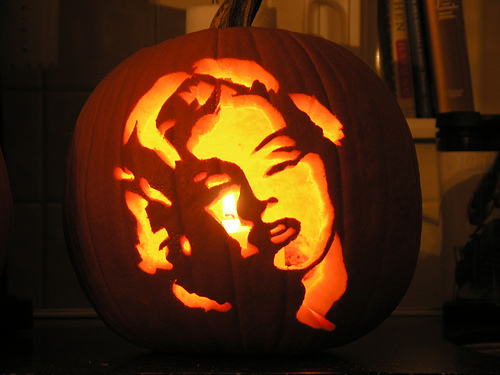 marilyn-monroe-pumpkin