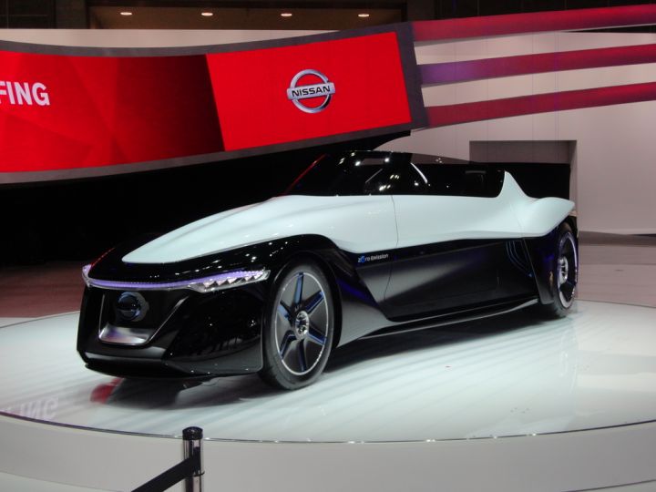 3333035_nissan-blade-glider-new