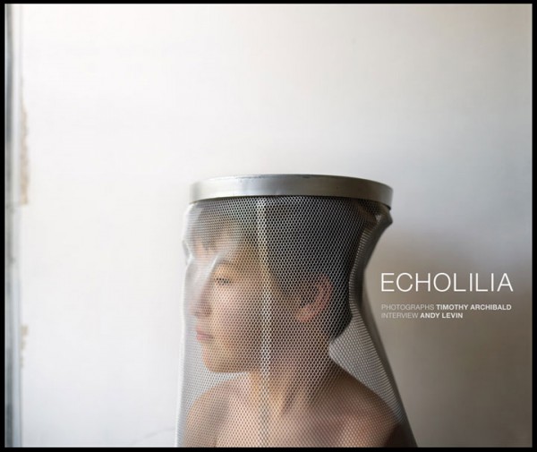 timothy-met-en-scene-lautisme-de-son-fils-dans-des-photographies-touchantes-pleines-de-malice30