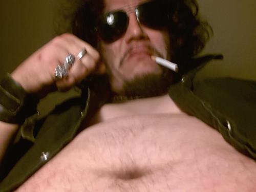 tumblr_mvvzdeGwAx1t0zrvro4_500