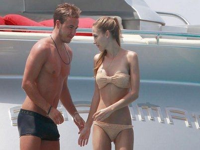 Ann-Kathrin-Brommel-Mario-Gotze3