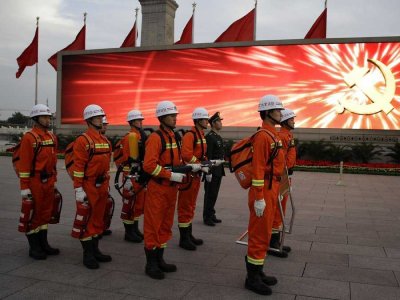 firefighters-are-on-hand-to-prevent-self-immolations