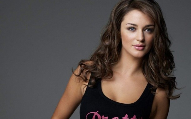 lauren-budd-lovely_96333-1920x1200