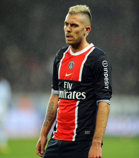 jeremy-menez-aussi-adhere-a-la-crete-blonde_74162_w460