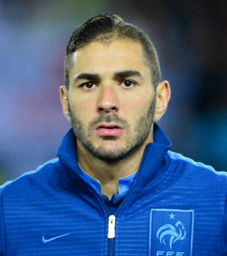la-coupe-de-cheveux-ridicule-de-karim-benzema_74145_w460