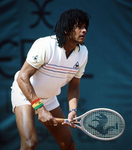 les-dreadlocks-de-yannick-noah-lors-de-sa-victoire-a-roland-garros-en-1983_74163_w460