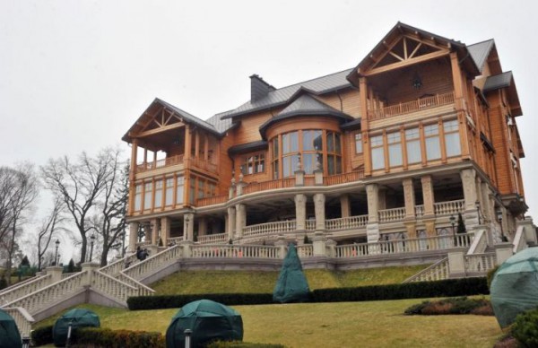 3615913_residence-ianoukovitch3