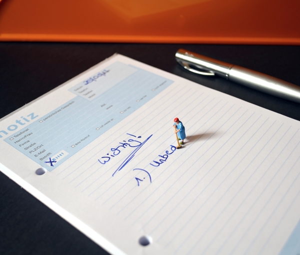 BettinaGuberOfficeLife10