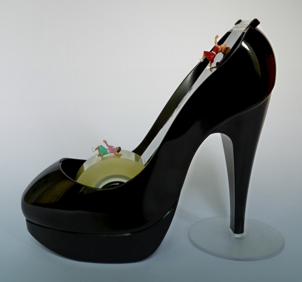 BettinaGuberOfficeLife9