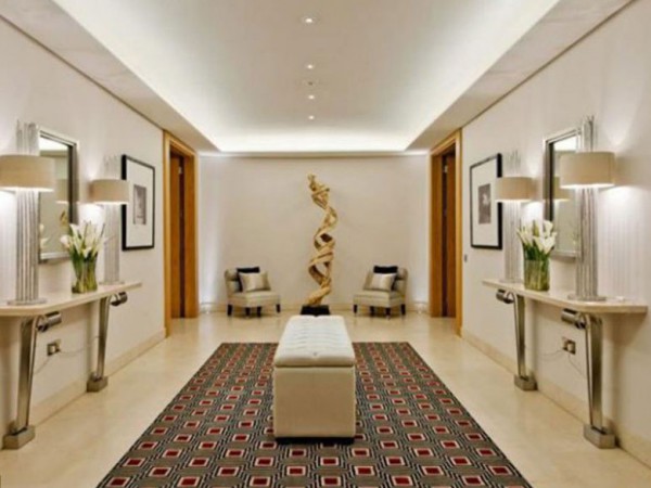 Hall-d-entree-tres-modeste_exact780x585_l