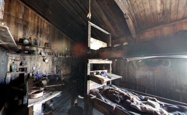 scotts-hut-cape-evans-on-ross-island-6