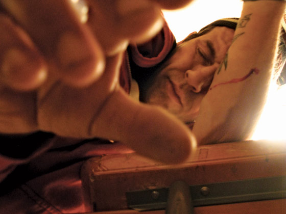 Graham-MacIndoe-Nodding