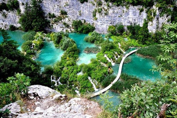 amazing-places-plitvice-2