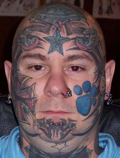 cette-serie-de-tatouages-faciaux-completement-dejantes-en-dit-long-sur-ces-personnes23
