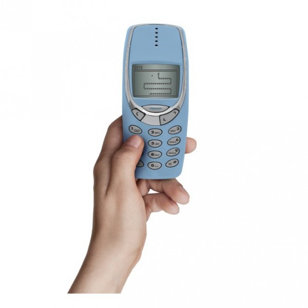 nokia-3310-bleu-1