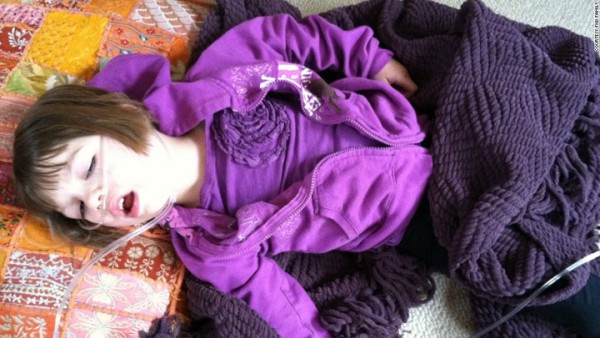 une-petite-fille-de-3-ans-est-sauvee-de-ses-violentes-crises-depilepsie-grace-au-cannabis6