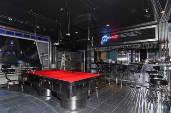 11-restaurants-parmi-les-plus-geek-du-monde54-659x436