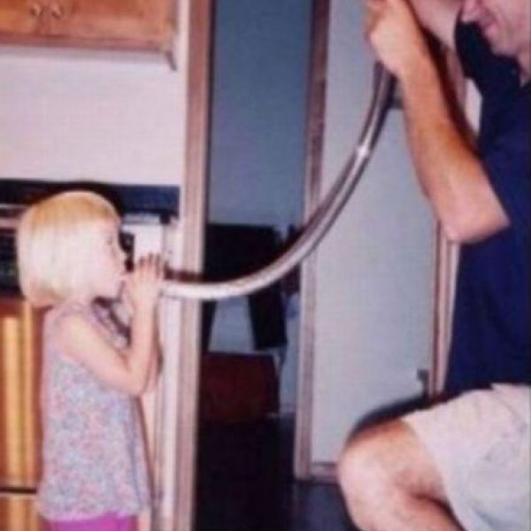7495