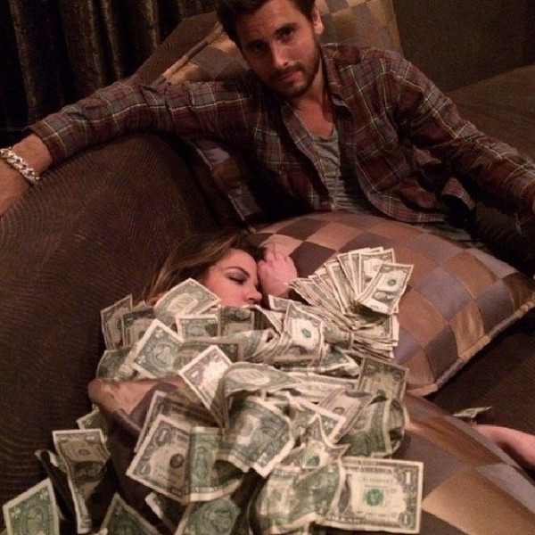 extravagant_celebrity_instagram_06